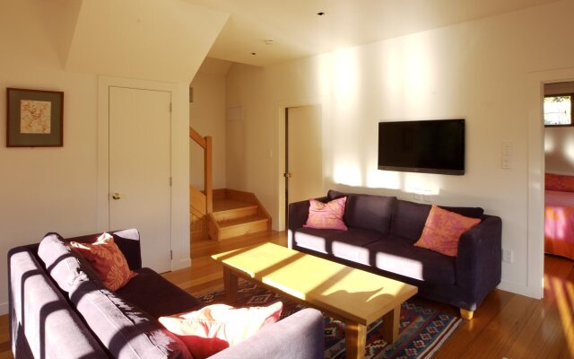 Driving Creek Villas