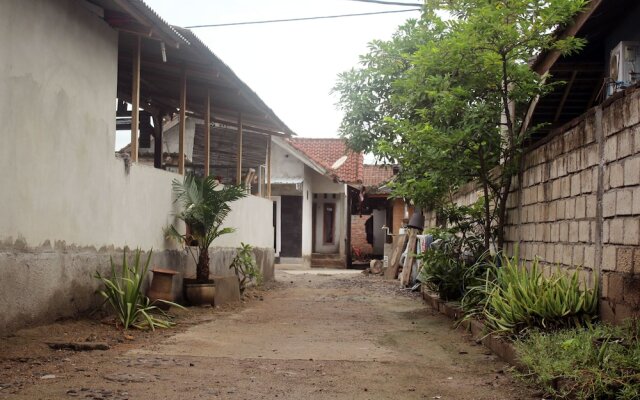 Duyung Rooms and Resto by ZUZU