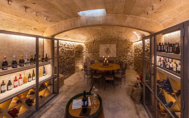 Yartan Boutique Hotel