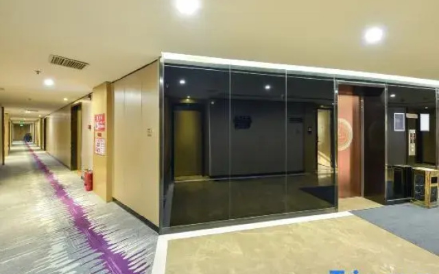 WanYoo Esports Hotel (Foshan Ancestral Temple Creative Industry Park)