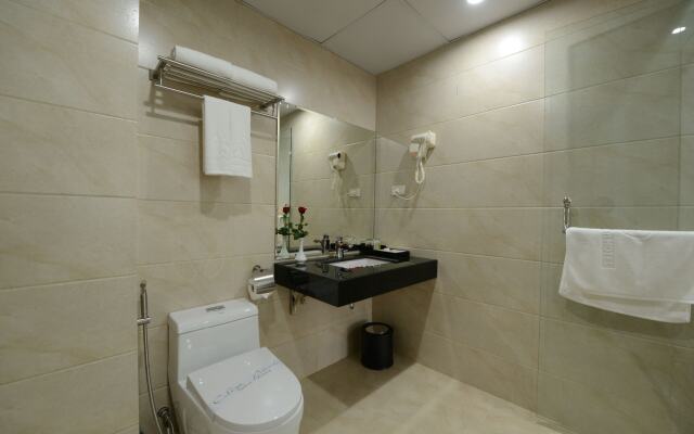 Blue Hanoi Inn City Hotel