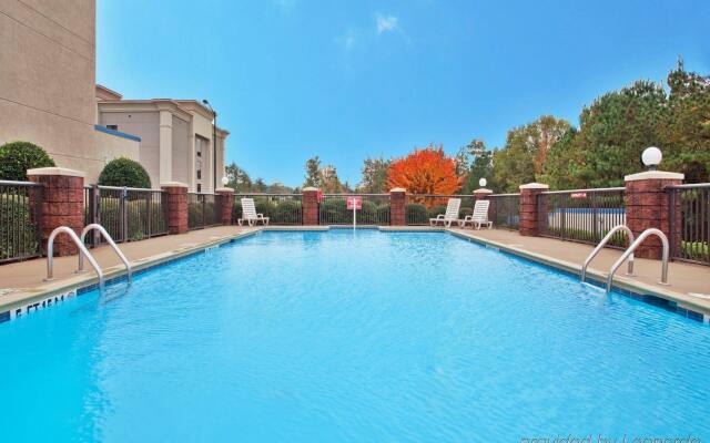 Holiday Inn Express Carrollton