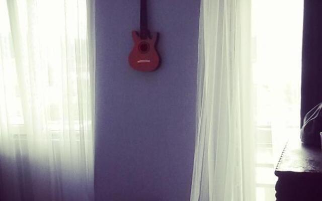 2Komnatnaia Kvartira