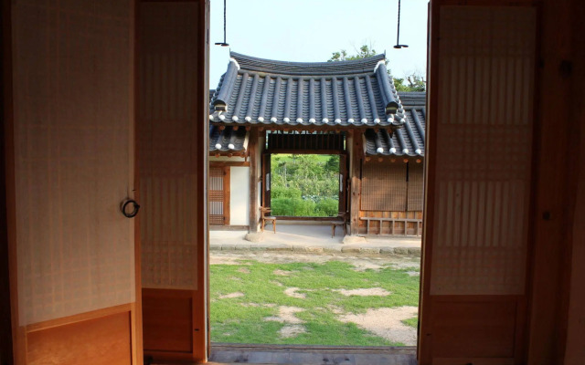 Ongyejongtaek Sambaekdang