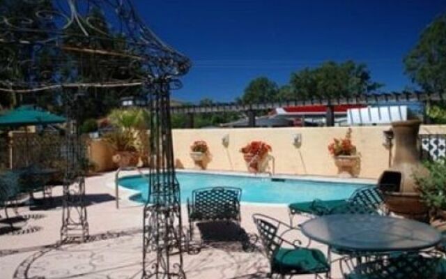 Casia Inn
