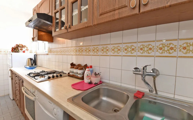Apartment 621