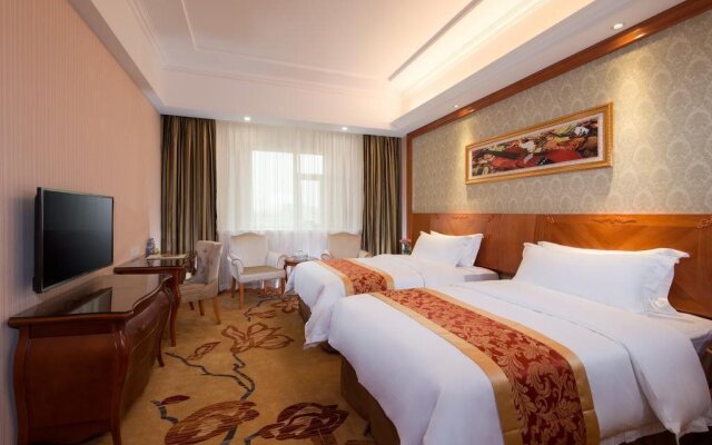 Vienna Hotel Shantou Longhu South Taishan Road