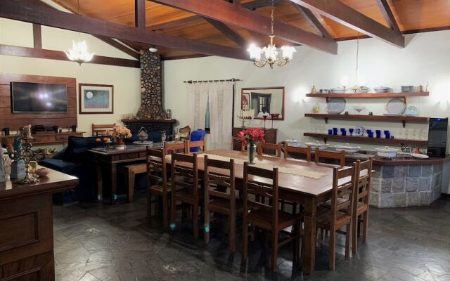 Pousada Vila Vitória Araras