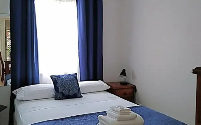 Mt Larcom Tourist Park