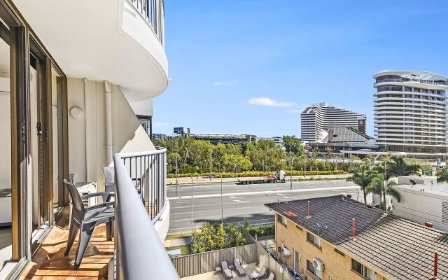 Broadbeach Travel Inn Apartments