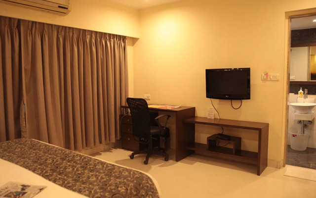 Hotel Tim Grand