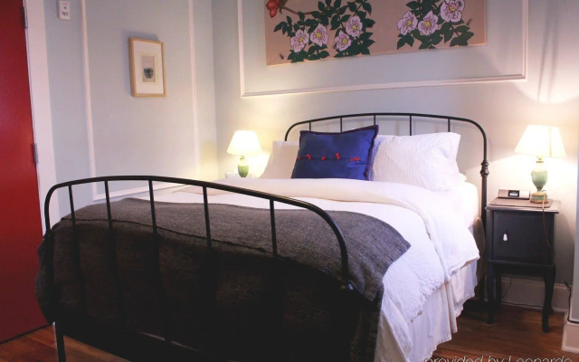 The Box House Hotel