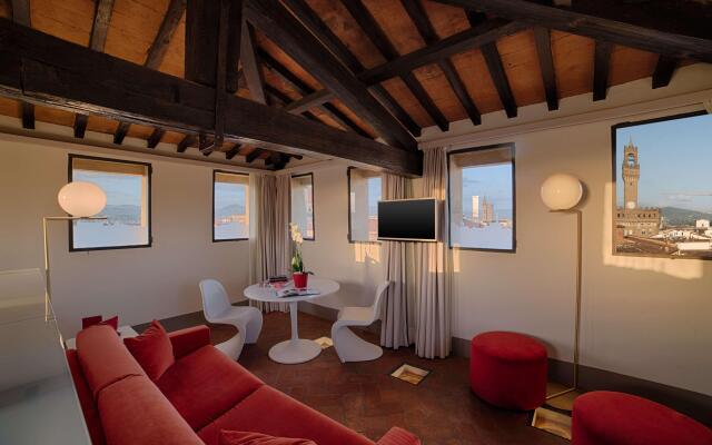 NH Collection Firenze Porta Rossa Hotel