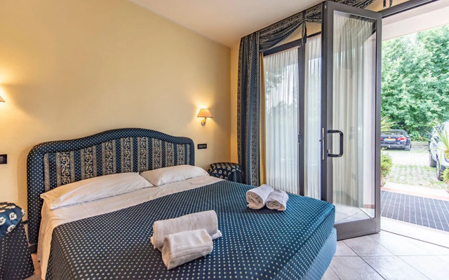 Yachting Hotel Mistral