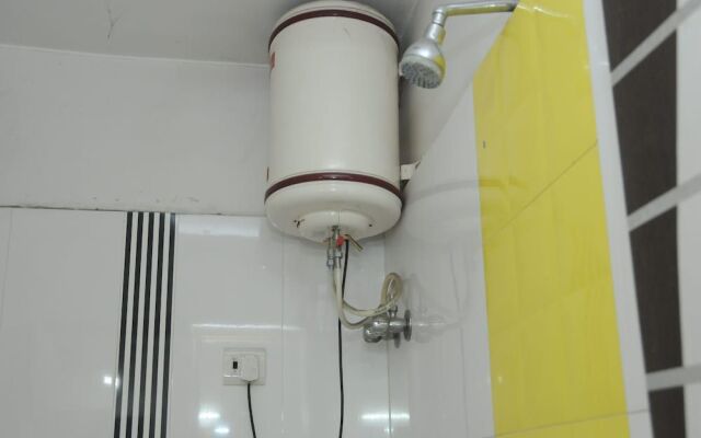 OYO 3061 Hotel De Pintu