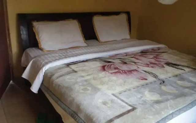 Nalepomara Lodge