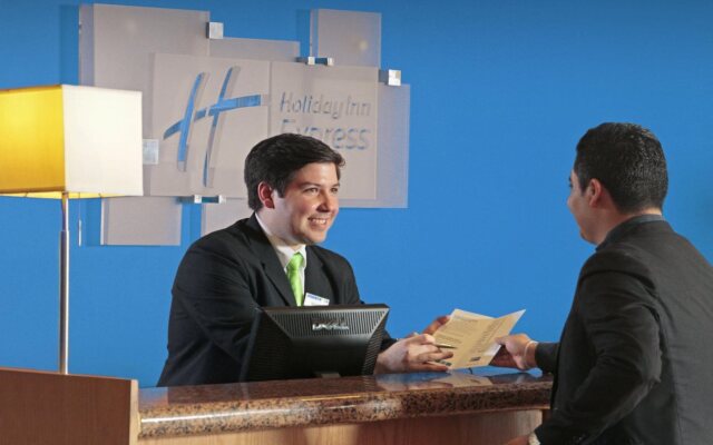 Holiday Inn Express Monterrey Galerias by IHG