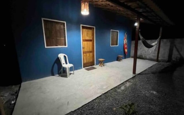 Charmoso Chalé Surf com A/C a 5 Min da Praia