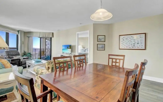 Summerhouse 305 by Wild Dunes, Oceanfront