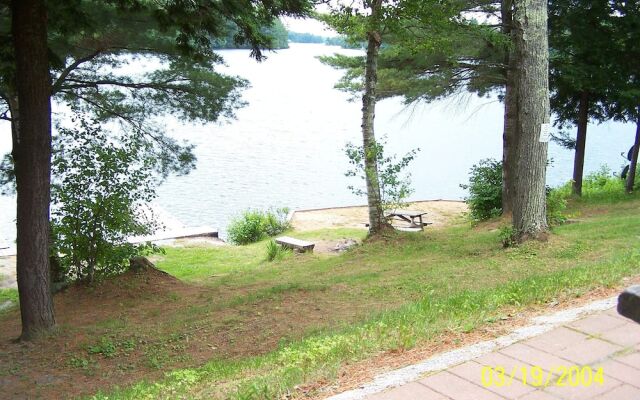 H & H Restaurant and Resort