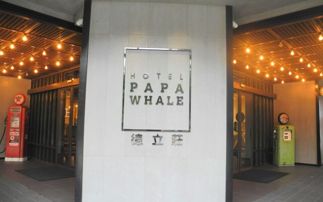 Hotel Papa Whale