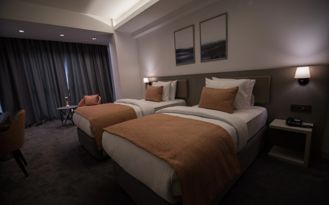 Dovv Hotel
