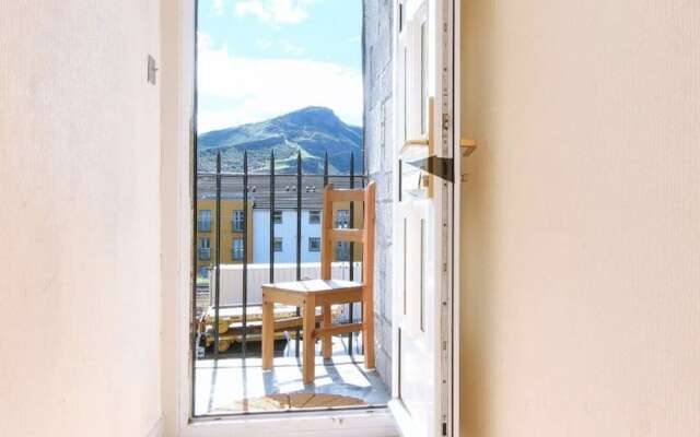 Spacious Flat With Fantastic Views