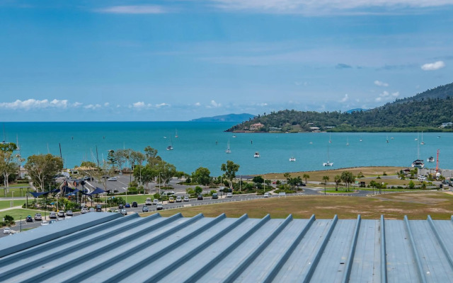 Ocean View 33A Studio Pool Ocean View WIFI