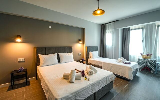 İrinikos Otel