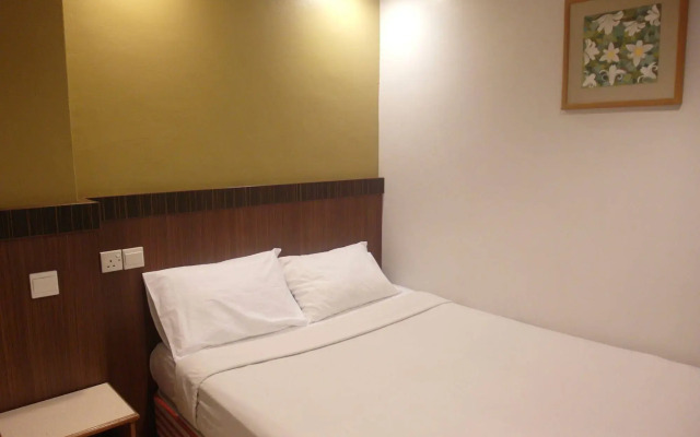 Отель Swing & Pillows