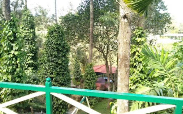 Happy Nest Resort