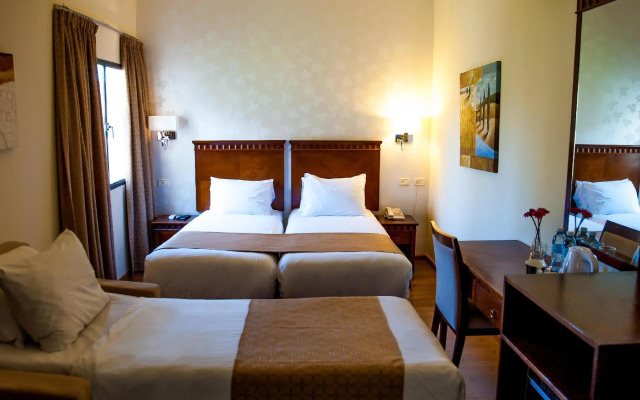 Satori Hotel