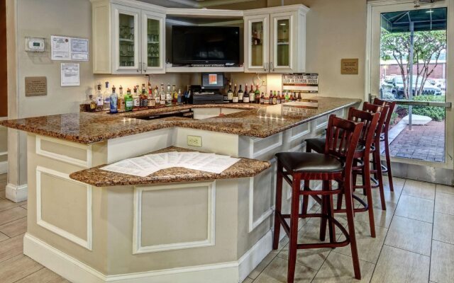 Hilton Garden Inn Birmingham/Lakeshore Drive