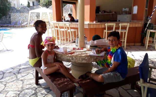 Pierhouse Hotel in Gouvia