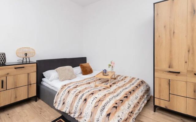 Władysława IV Studio Gdynia by Renters