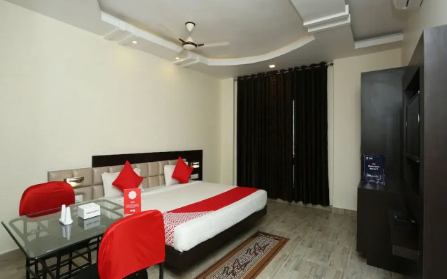 Collection O 11546 Hotel CSFC