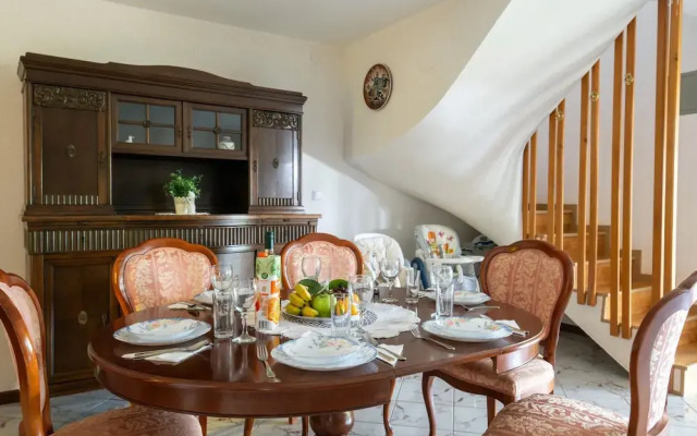 Spacious Holiday Home in Verteneglio