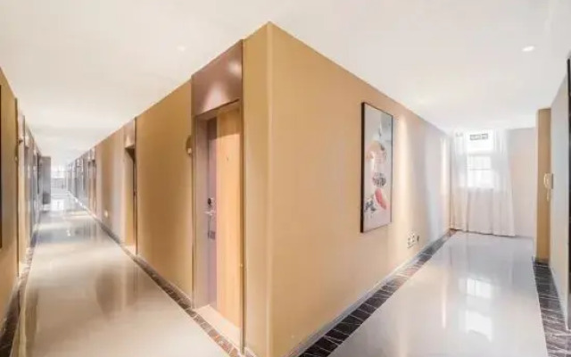 Hongsheng Business Apartment (Chaonan Bus Terminal)