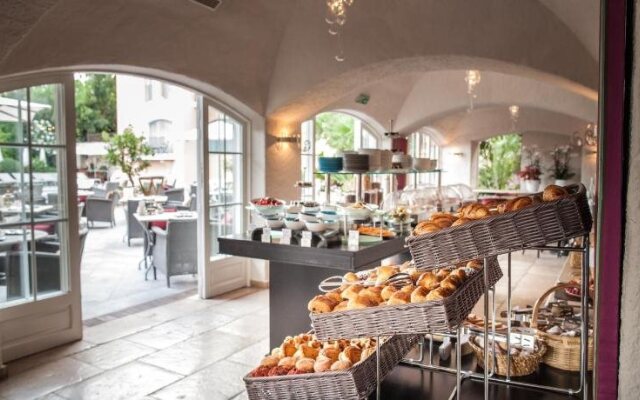 Hotel Byblos Saint-Tropez