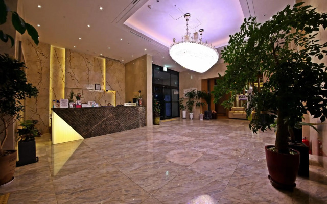 Guwol Hotel