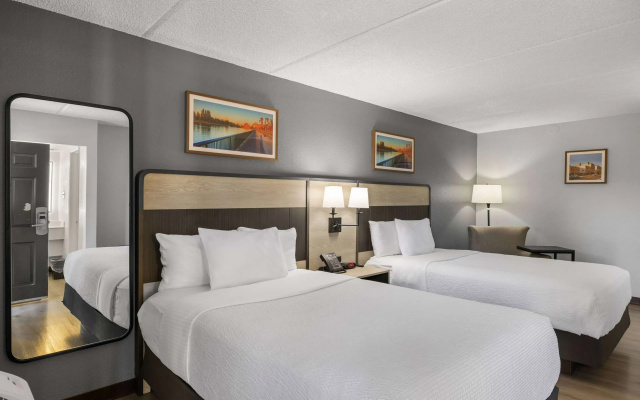 La Quinta Inn by Wyndham Stockton - фото 4