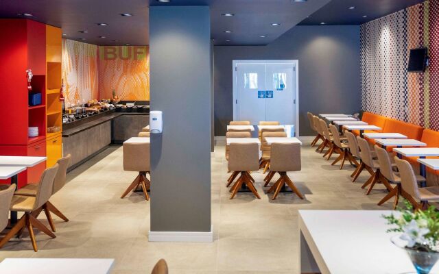 Ibis Budget Farroupilha