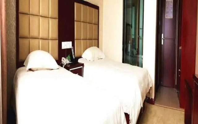Zhijiang Kelly Hotel