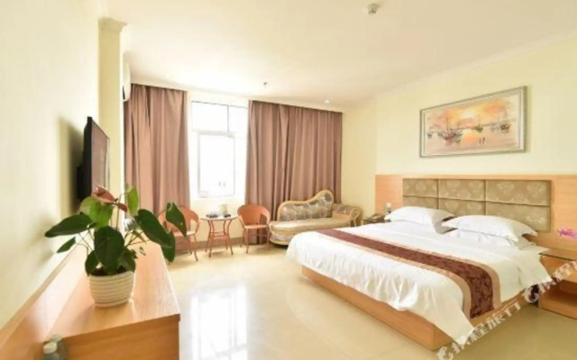 Dongxing Xinchang Hotel