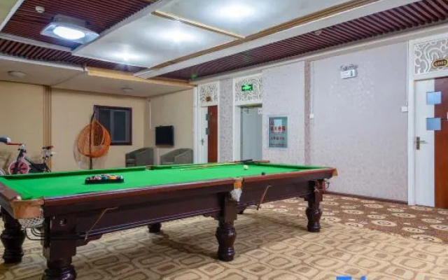 Junbo Hotel