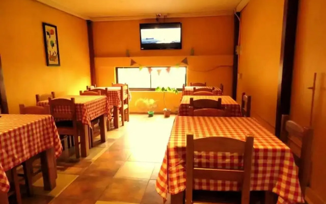 Hostal Costamía