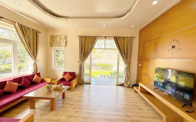 Deluxe 4 br Soan Villa - Sealinks Mui Ne