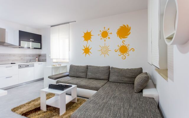 Apartments Dalmacija