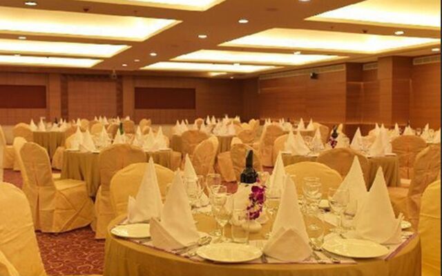 Royal Orchid Central