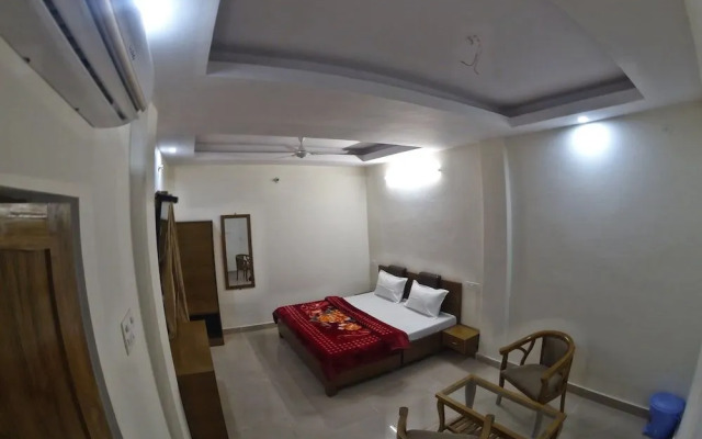 HOTEL GRACE GANGA-By Nature Care Village